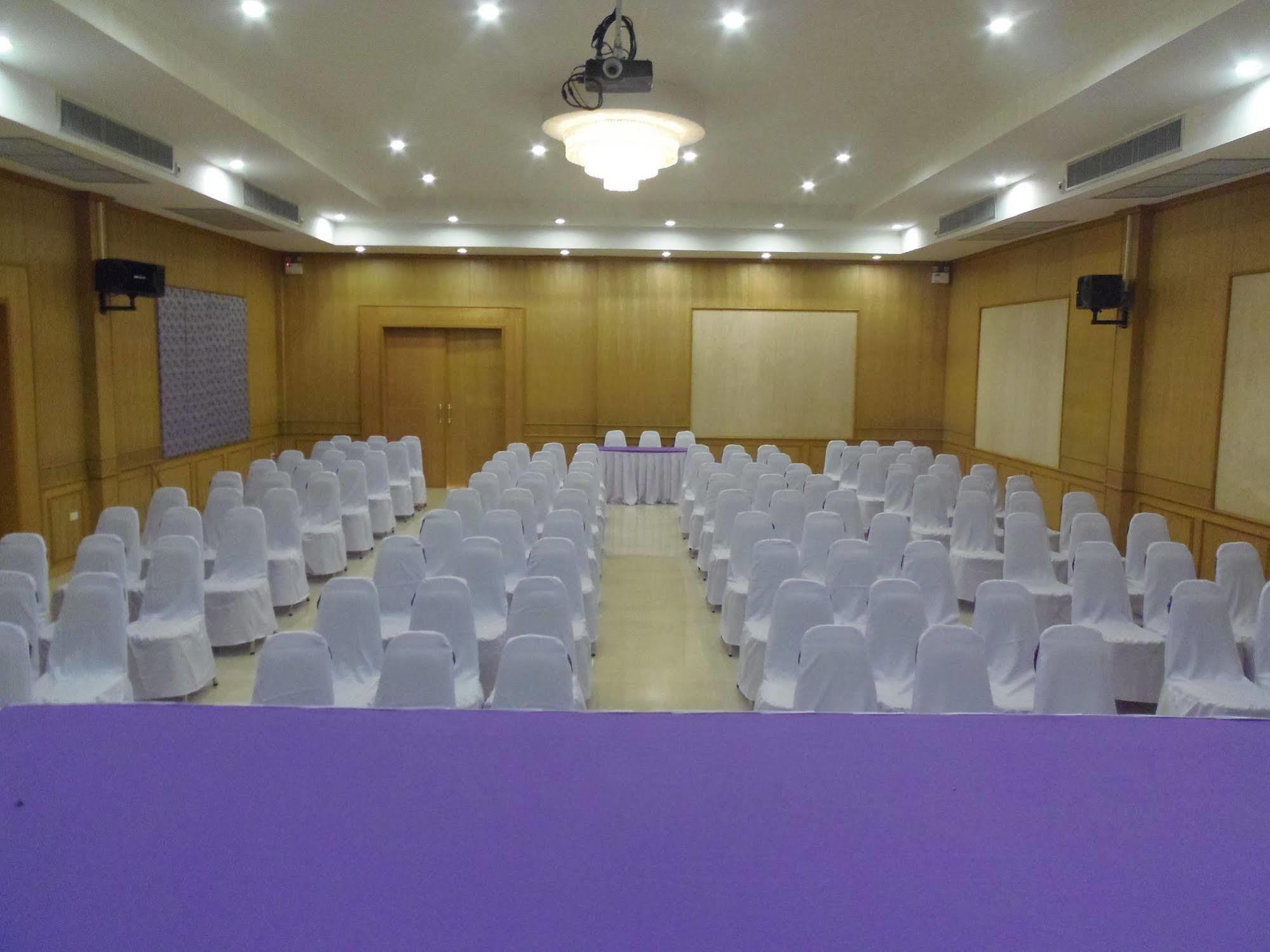 Family Hotel Khon Kaen Eksteriør bilde